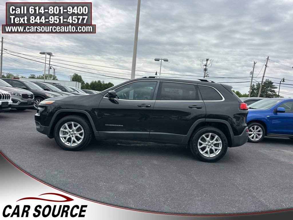 Used 2016 Jeep Cherokee Latitude w/ Comfort/Convenience Group AWD/4WD image 8