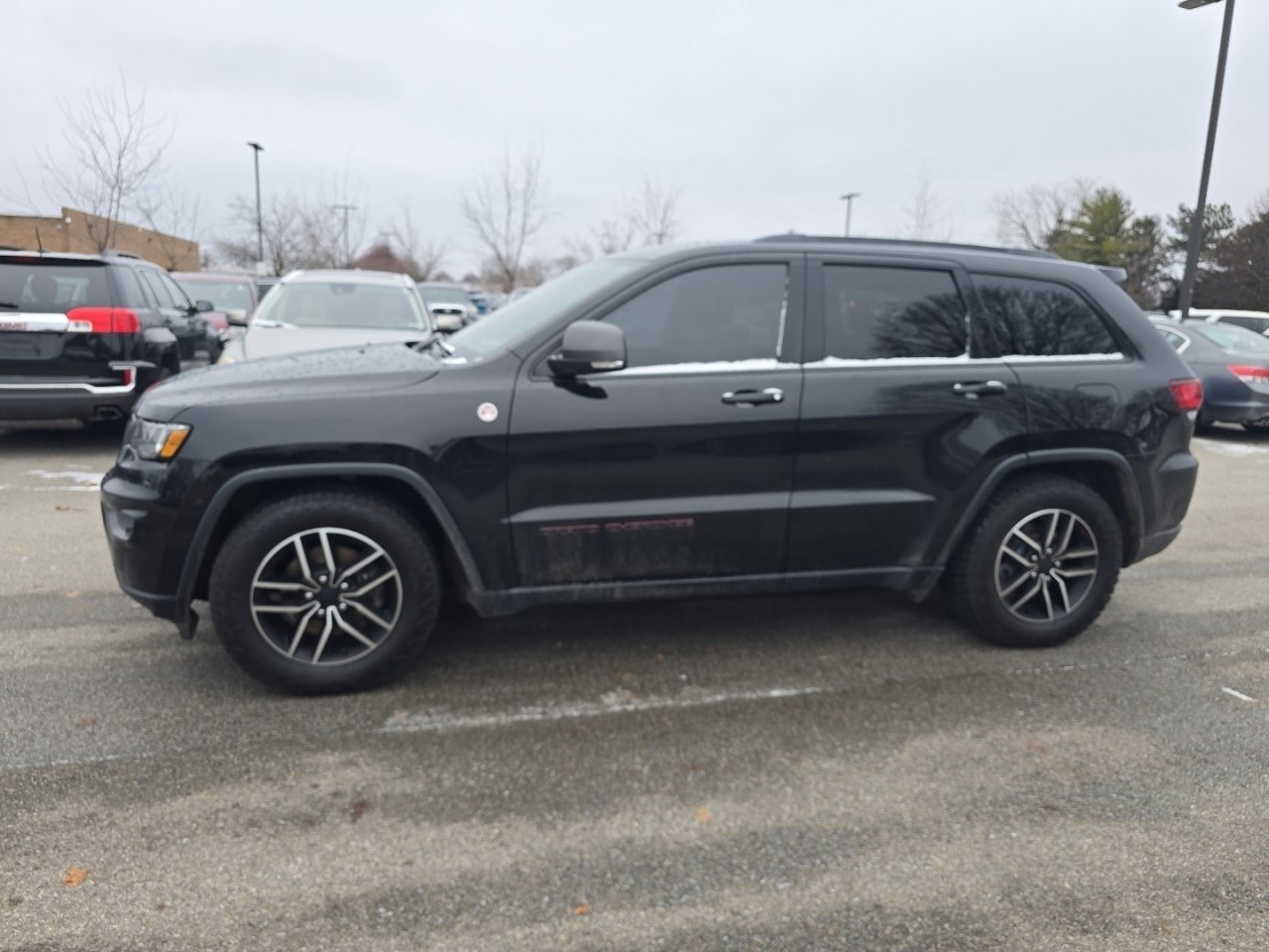 Used 2020 Jeep Grand Cherokee Trailhawk image 3