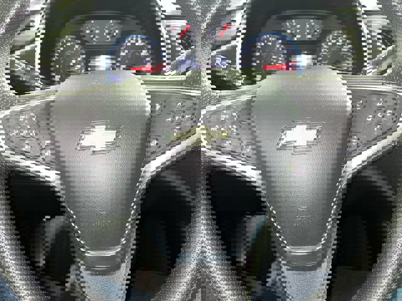 Used 2023 Chevrolet Malibu LT image 16