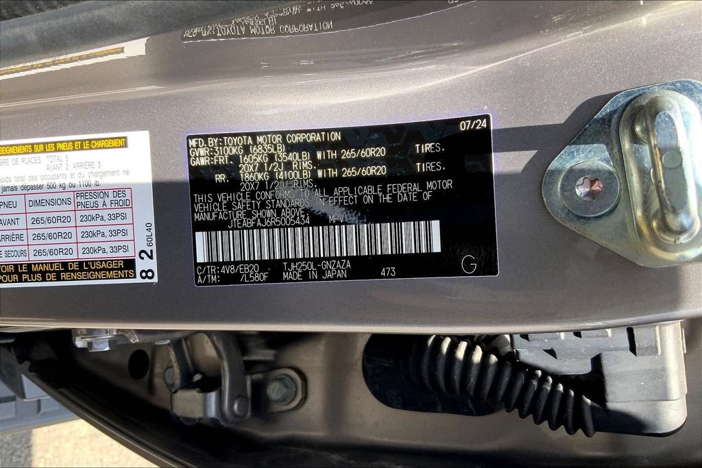 Used 2024 Toyota Land Cruiser AWD/4WD image 33