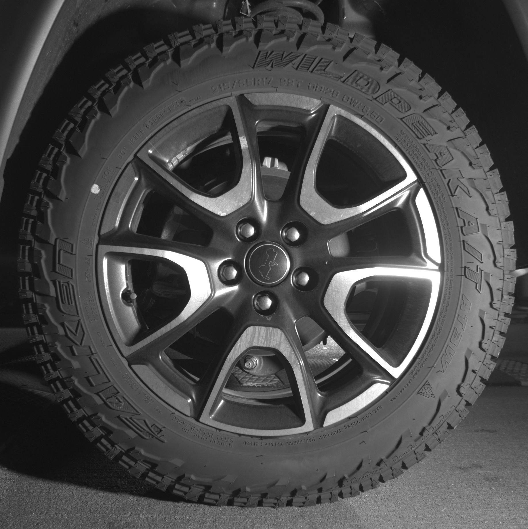 Used 2025 Jeep Compass Trailhawk AWD/4WD image 14
