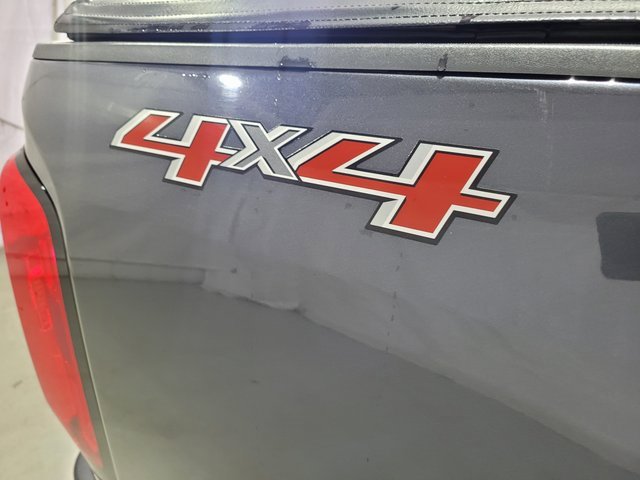 Used 2017 Chevrolet Colorado LT w/ LT Convenience Package image 16