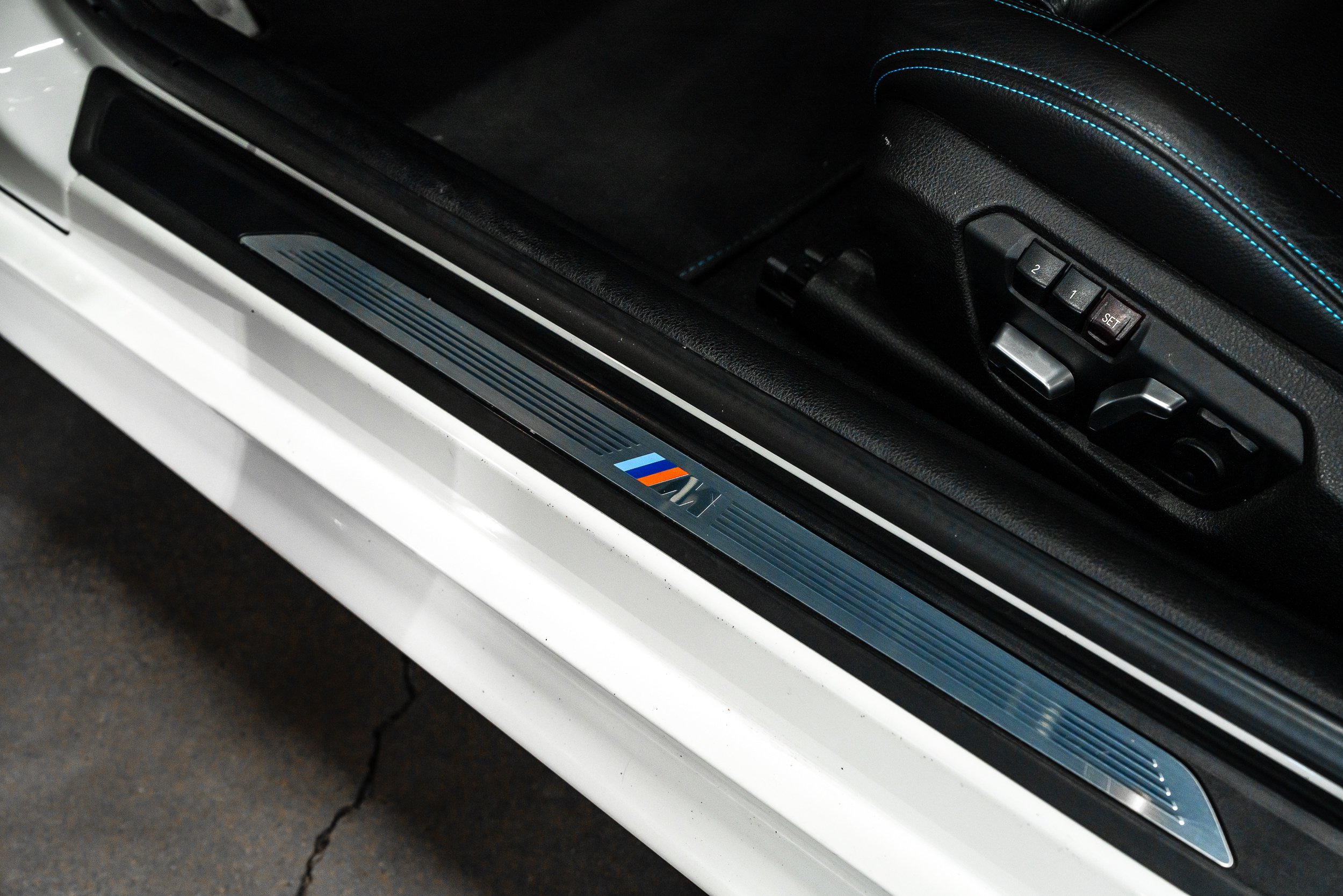 Used 2017 BMW M2 RWD image 33