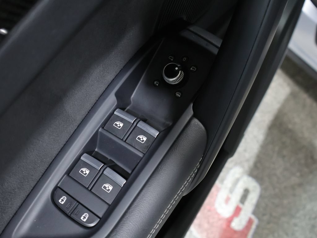 Used 2022 Audi SQ5 Premium Plus AWD/4WD image 14