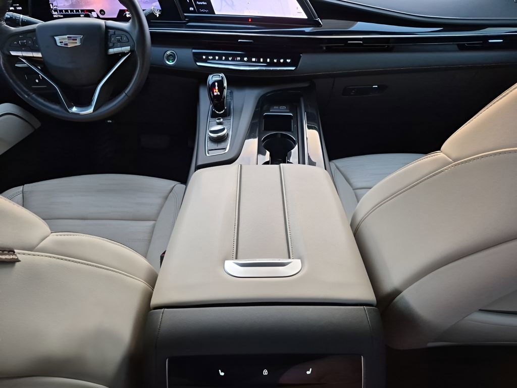 Used 2023 Cadillac Escalade Sport w/ Touring Package image 22