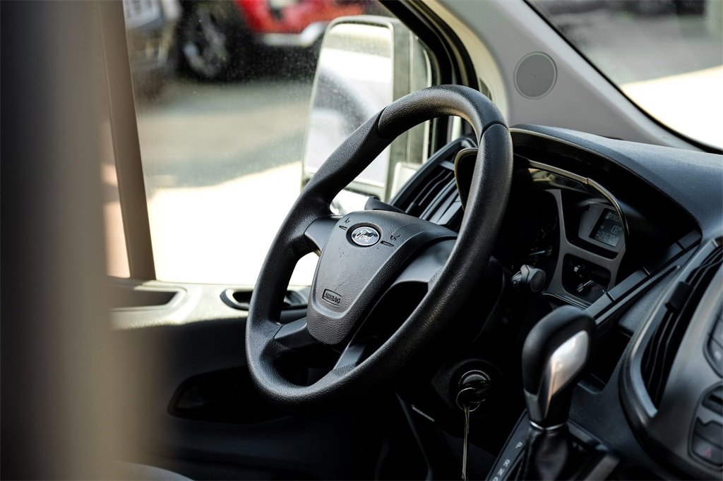 Used 2016 Ford Transit 350 XL image 11