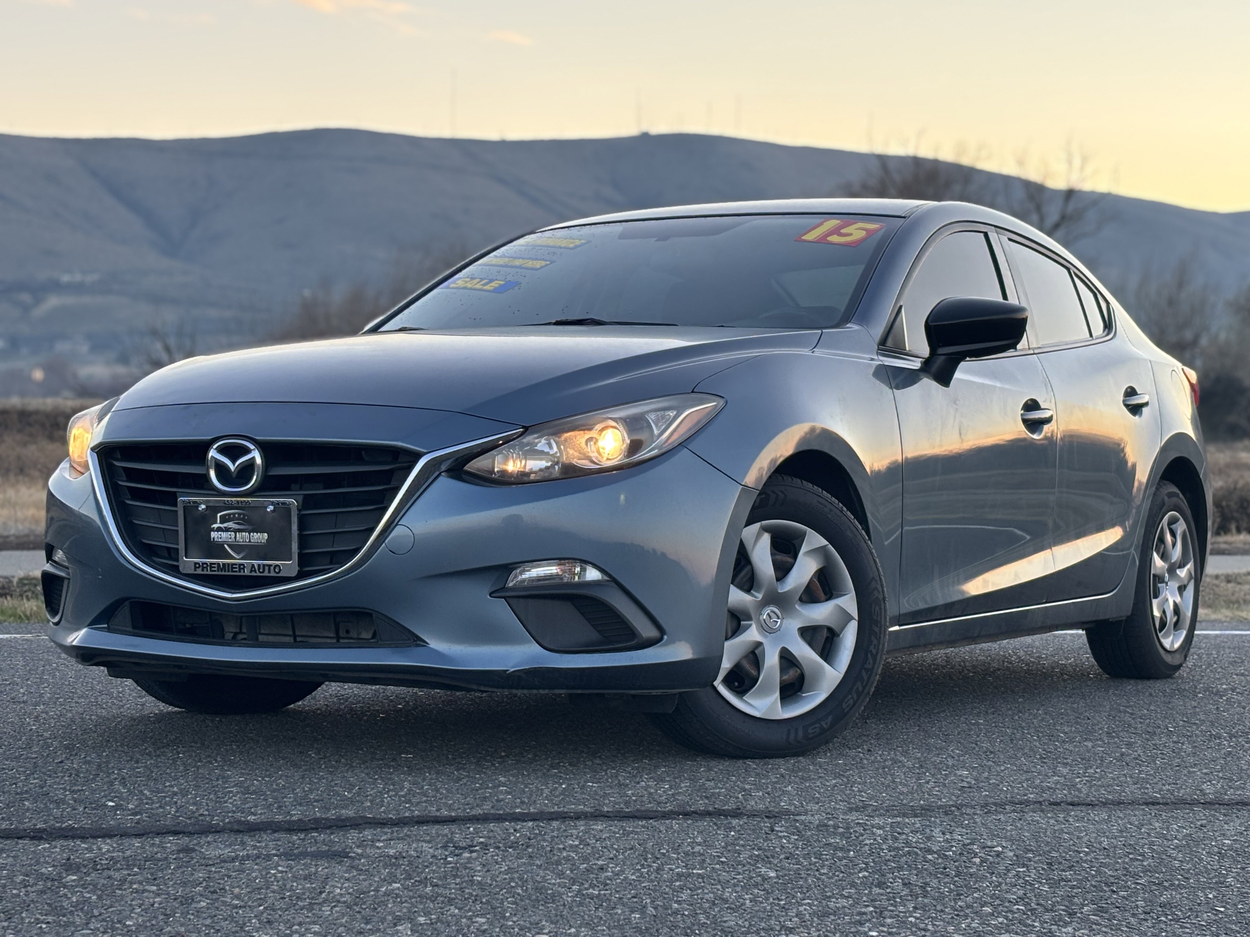 Used 2015 MAZDA MAZDA3 i SV
