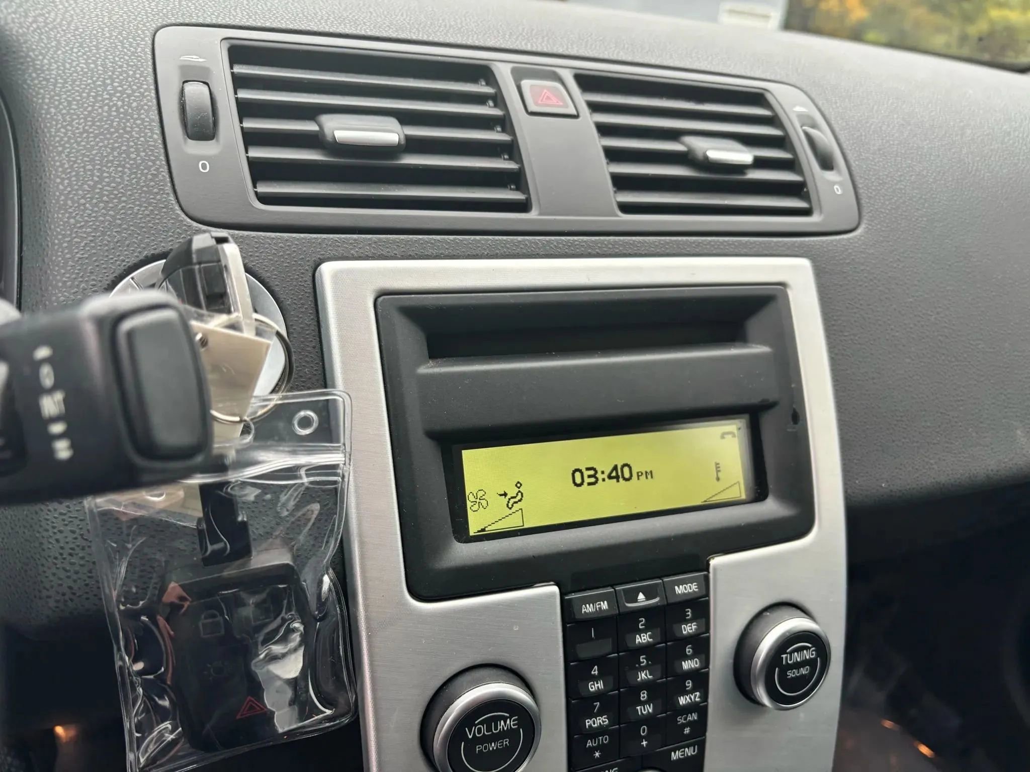 Used 2011 Volvo S40 T5 image 24