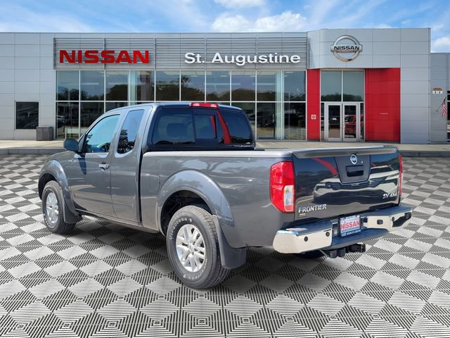 Used 2015 Nissan Frontier SV w/ SV Value Truck Package AWD/4WD image 4