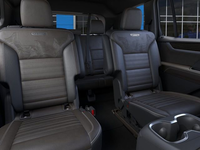 New 2026 GMC Acadia Denali Ultimate AWD/4WD image 17