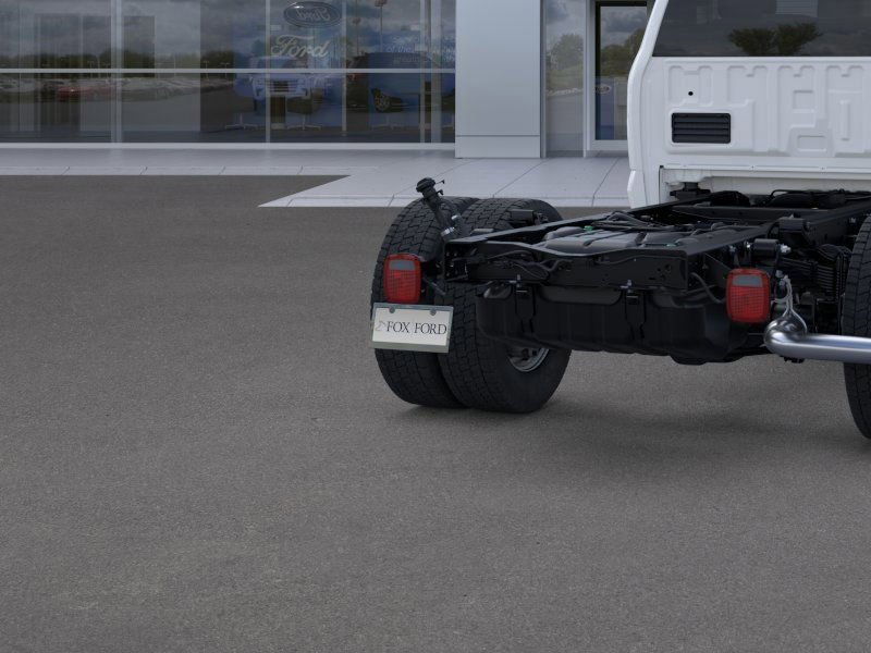 New 2025 Ford F550 4x4 Regular Cab Super Duty image 21