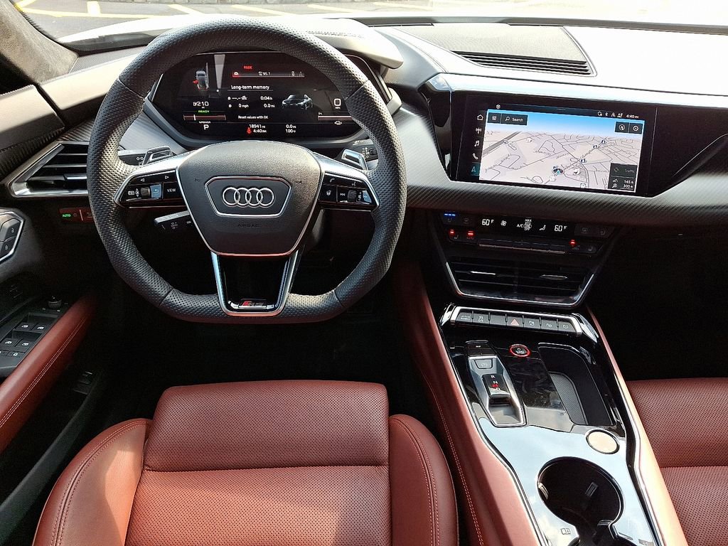 Certified 2022 Audi RS e-tron GT w/ Carbon Performance Package image 4