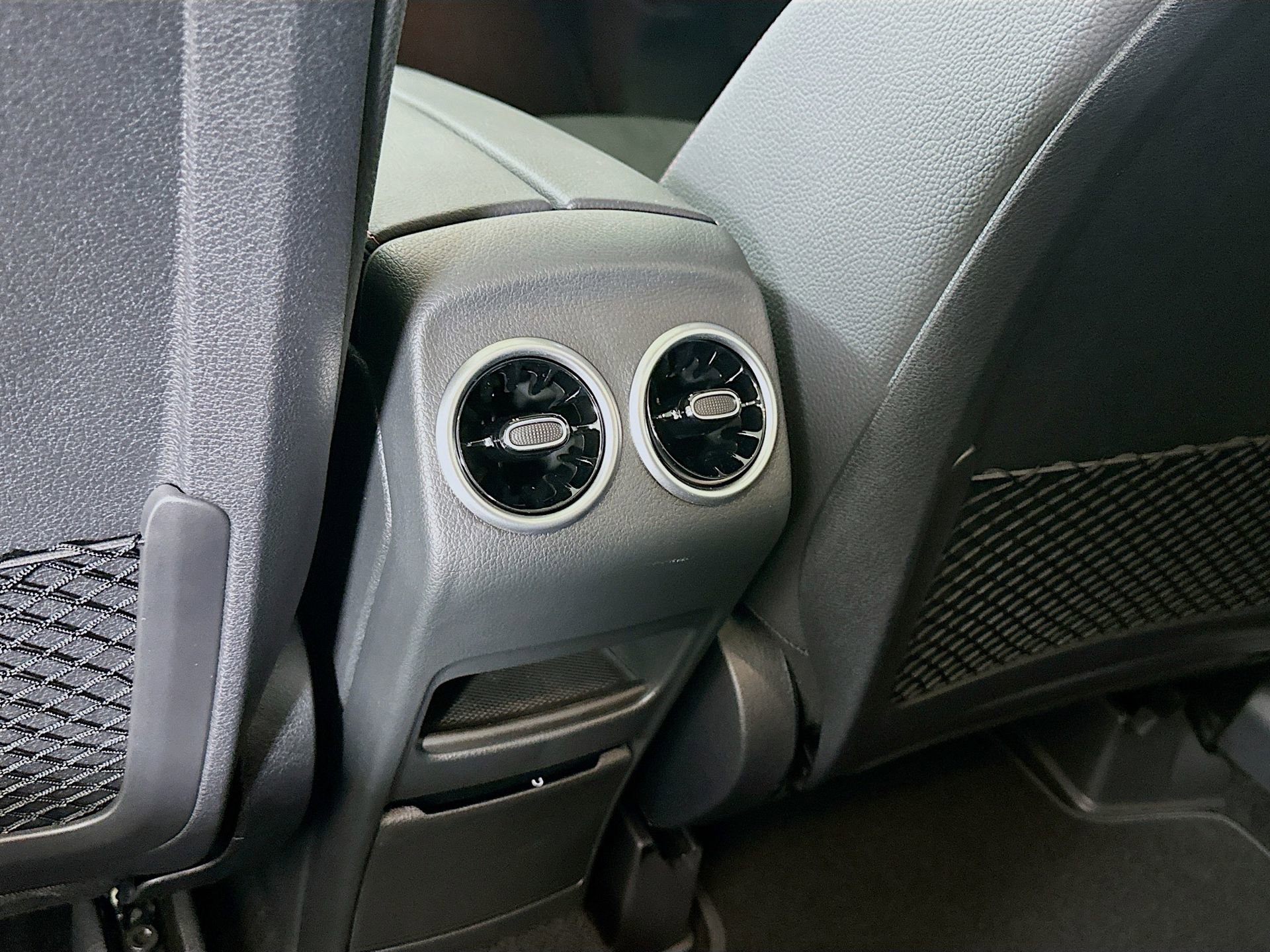 New 2026 Mercedes-Benz GLB 250 4MATIC image 28