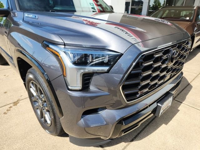 Certified 2024 Toyota Sequoia Platinum AWD/4WD image 8
