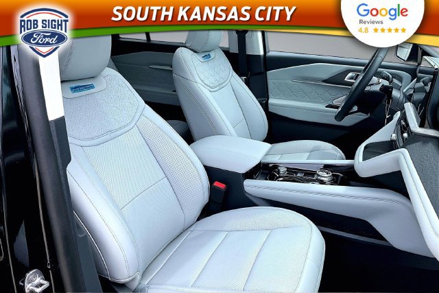 New 2026 Ford Explorer Platinum w/ LUX Leather Package AWD/4WD image 11
