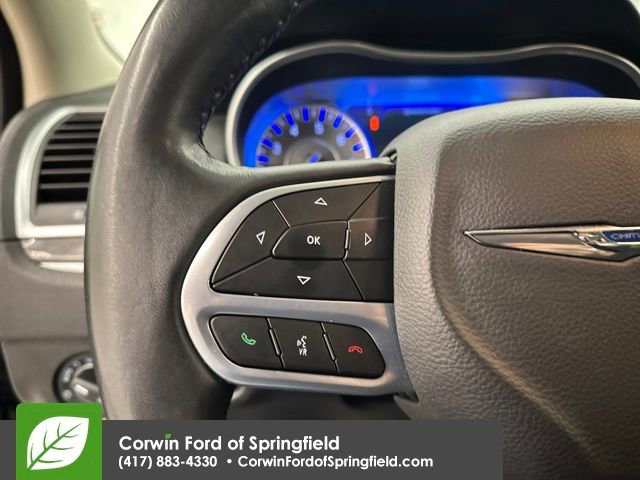 Used 2022 Chrysler 300 Touring L image 22