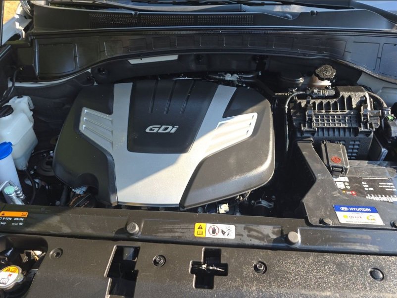 Used 2016 Hyundai Santa Fe Limited w/ Option Group 04 image 17