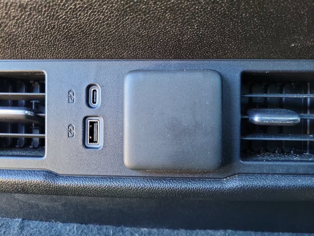 Used 2024 Chevrolet Silverado 1500 LT AWD/4WD image 17