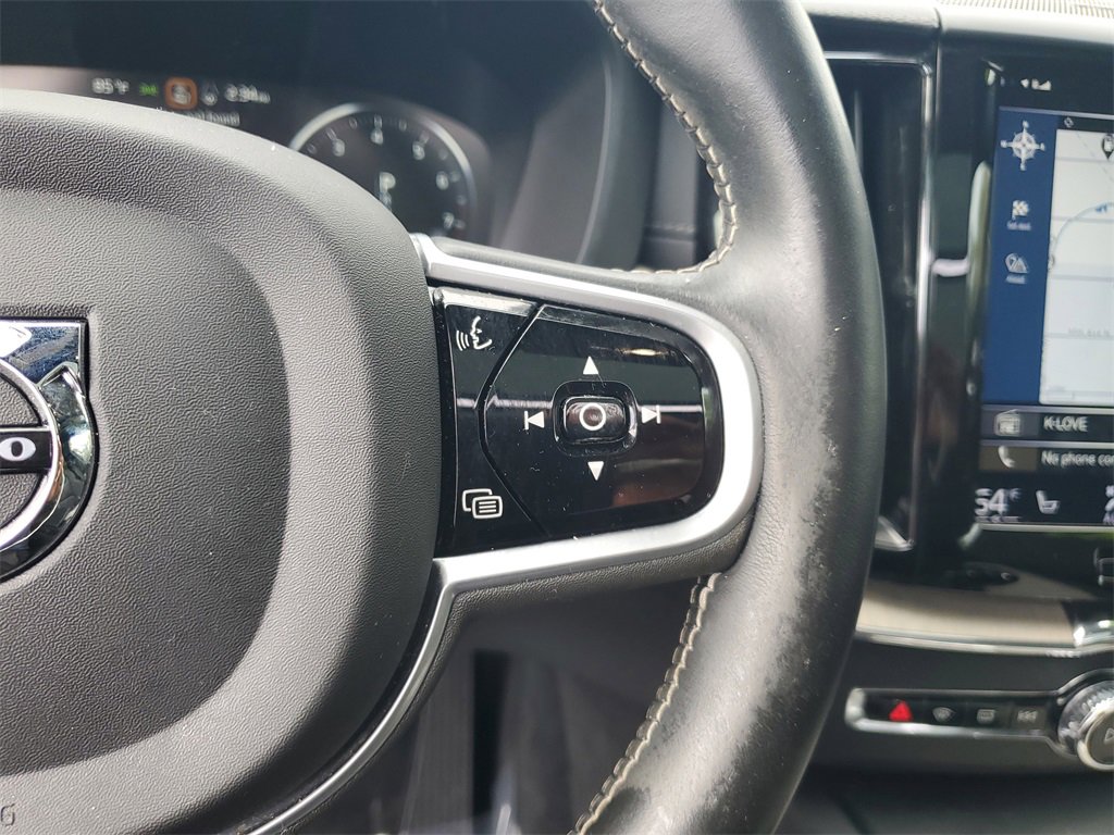 Used 2020 Volvo XC60 T6 Inscription image 29