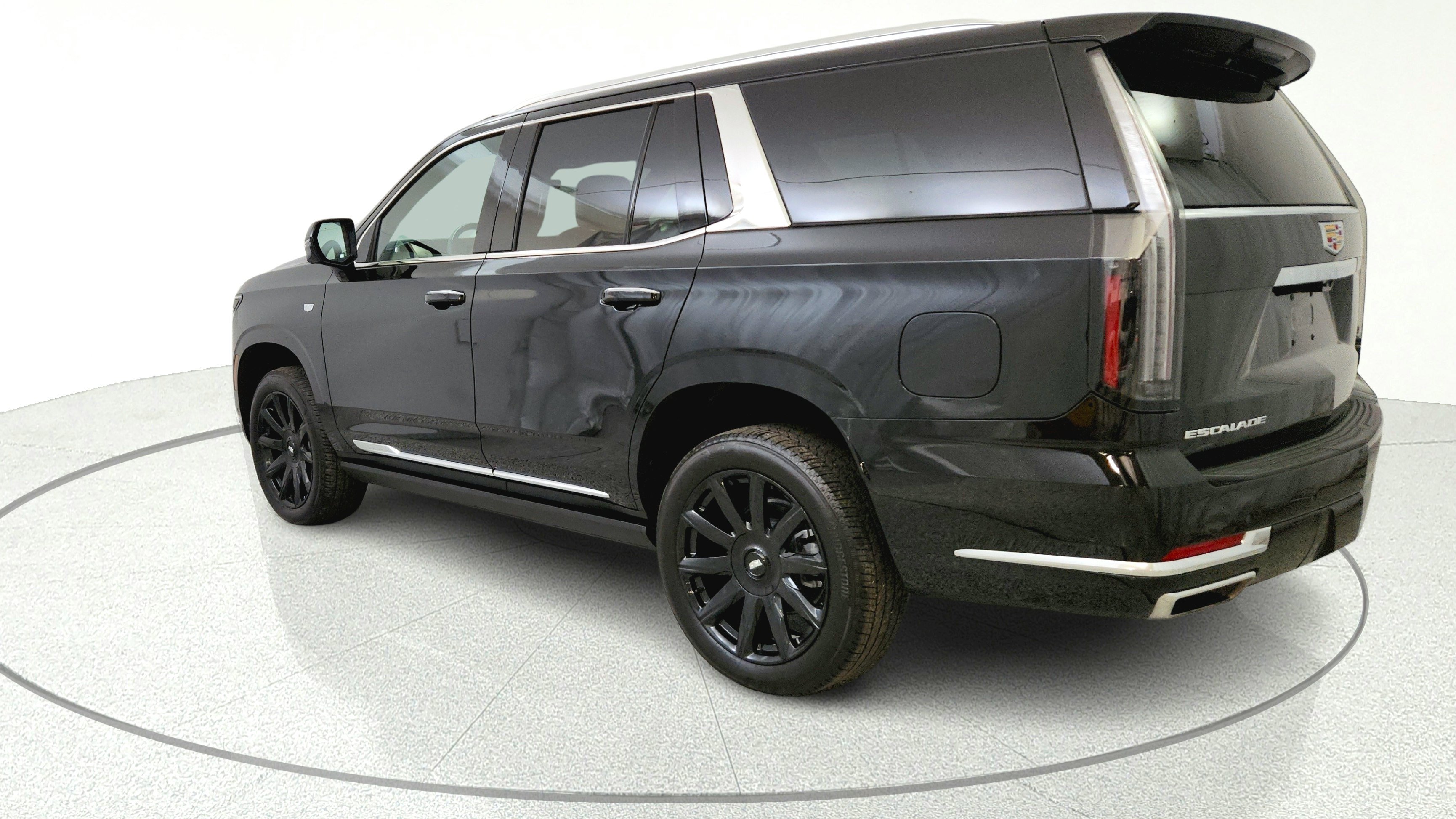 Used 2026 Cadillac Escalade Luxury w/ LPO, Floor Liner Package AWD/4WD image 5