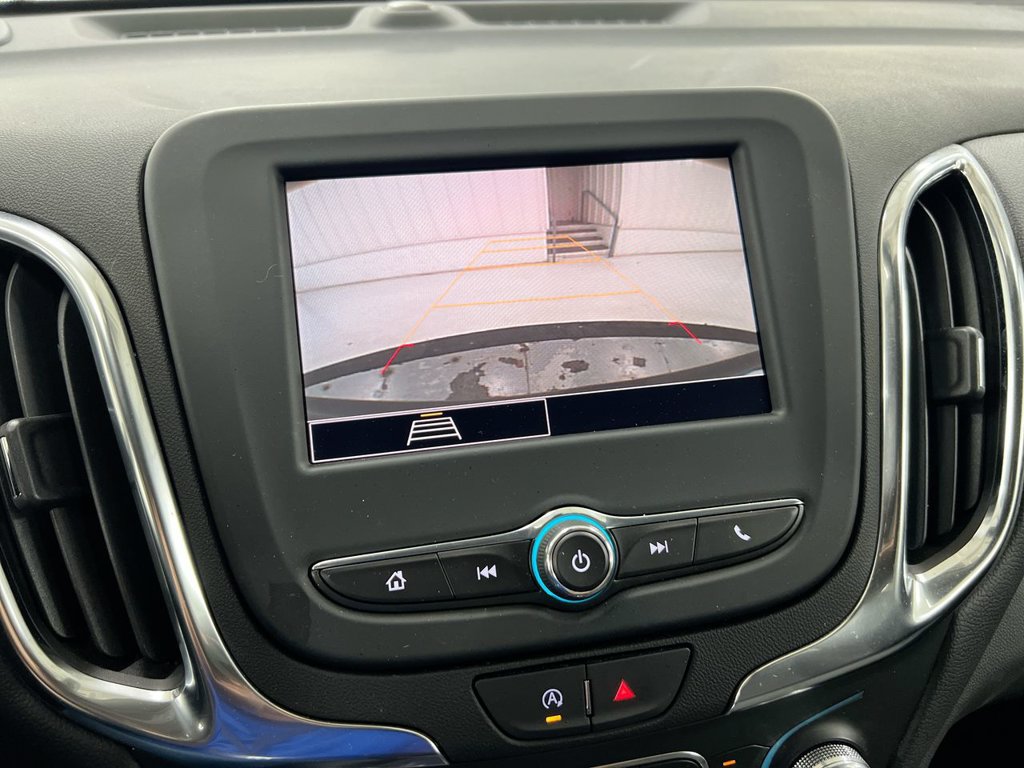 Used 2024 Chevrolet Equinox LT FWD image 15