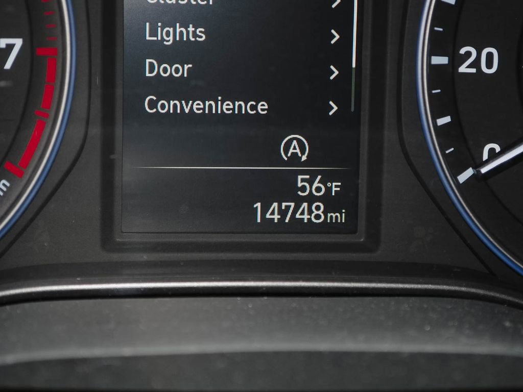 Used 2022 Hyundai Kona SE w/ Cargo Package AWD/4WD image 12