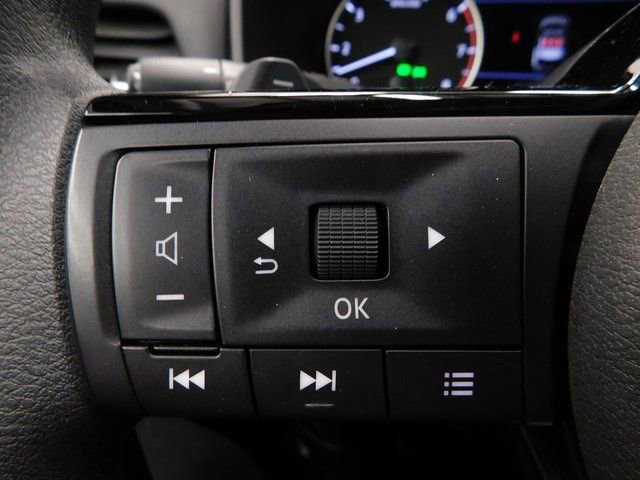 Certified 2023 Nissan Rogue SV image 35