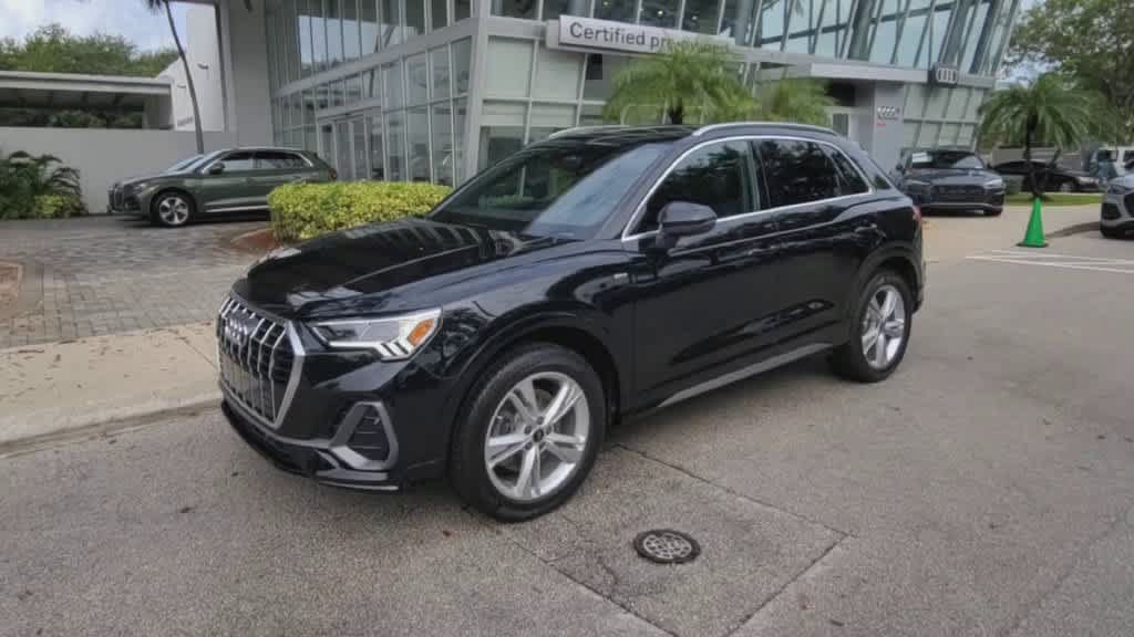 Certified 2024 Audi Q3 2.0T Premium AWD/4WD image 4