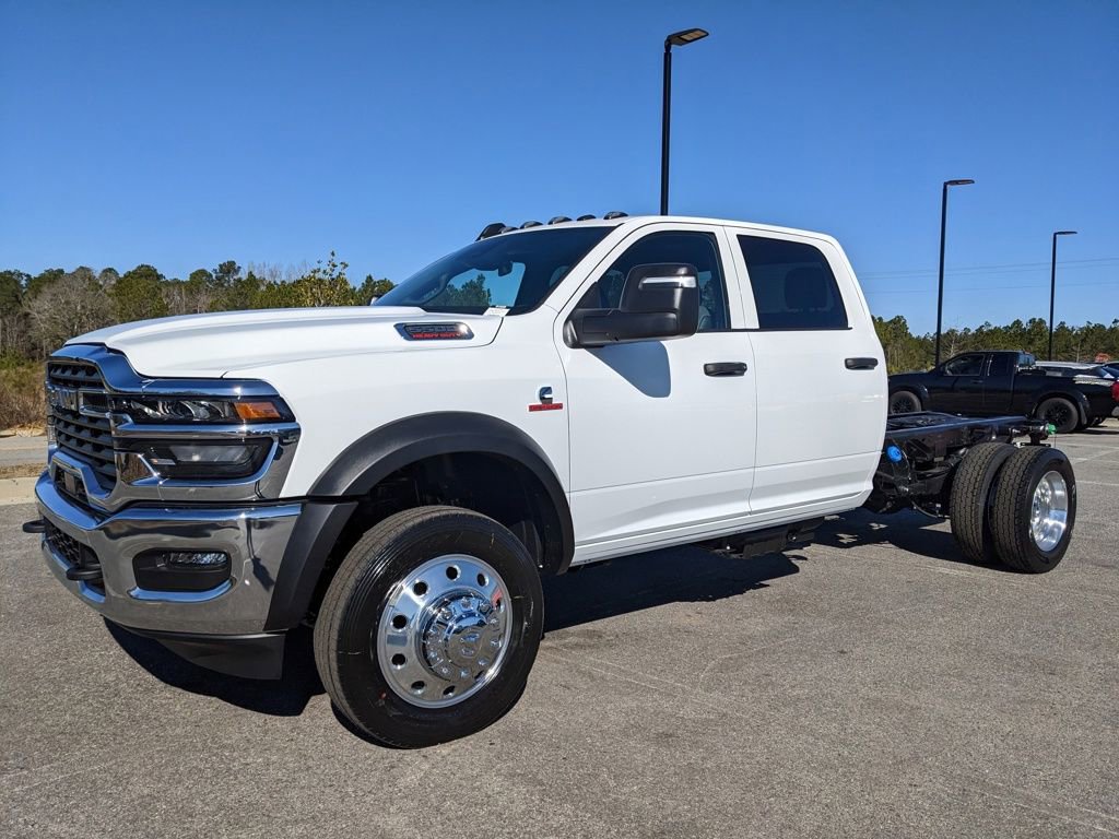 New 2026 RAM 5500 Tradesman w/ Chrome Appearance Group image 51