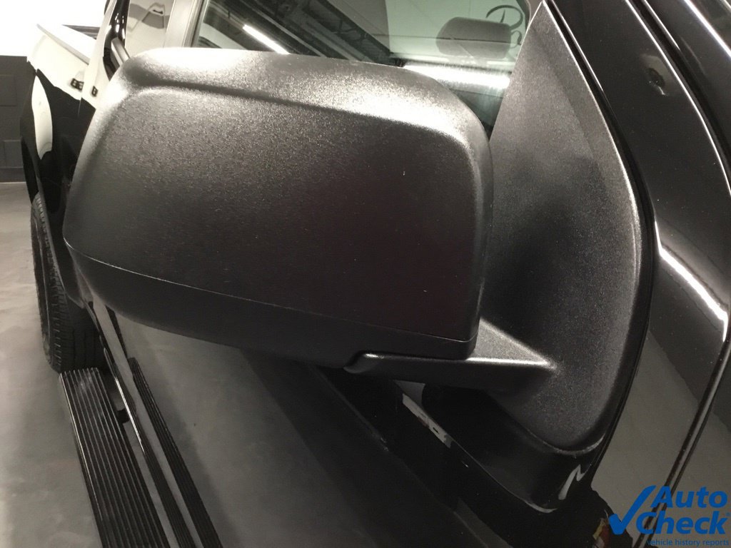 Used 2018 Chevrolet Colorado W/T AWD/4WD image 16