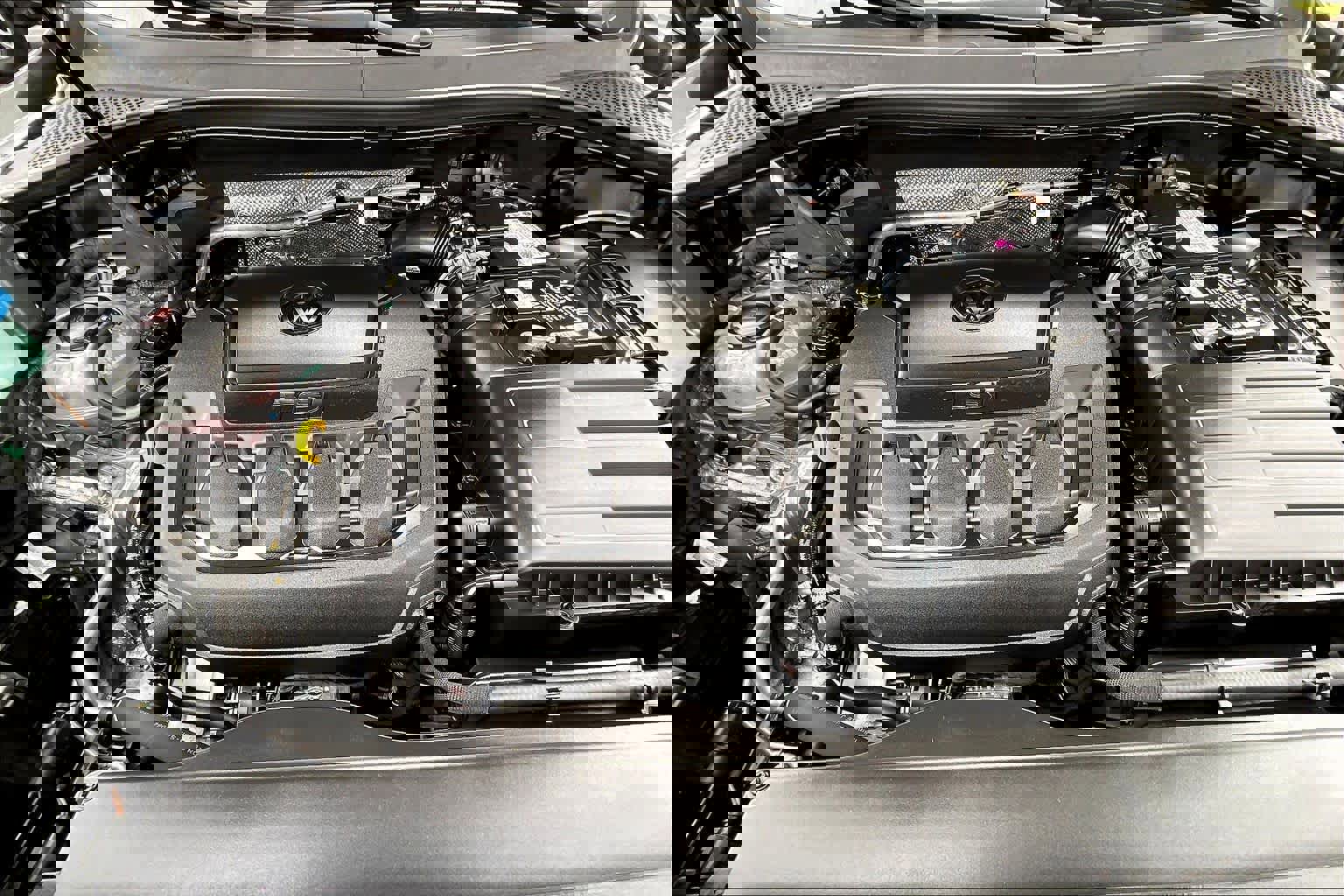 Used 2021 Volkswagen Tiguan SE image 30