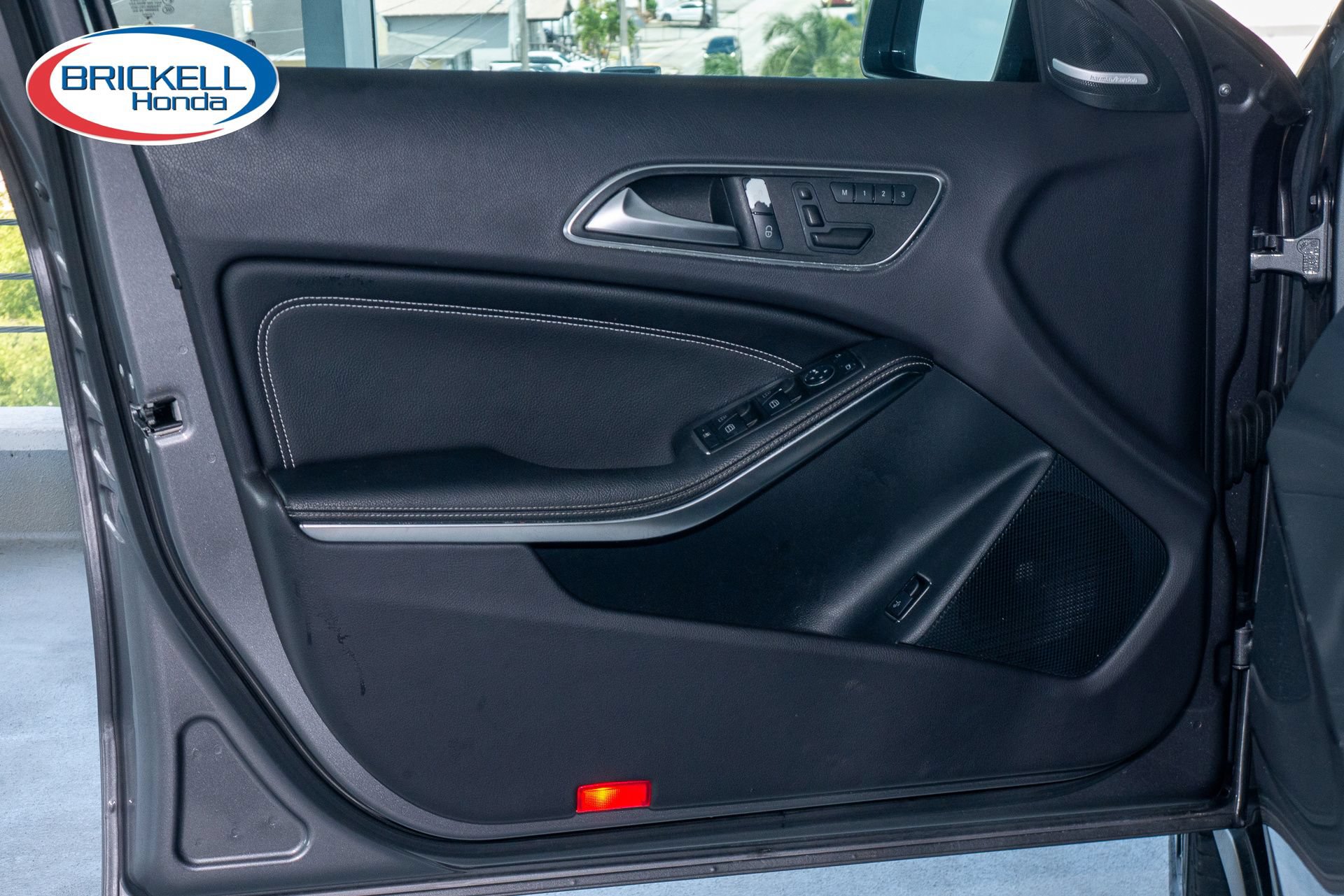 Used 2017 Mercedes-Benz GLA 250 image 11
