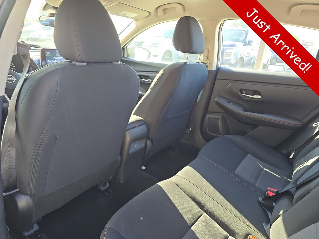Used 2025 Nissan Sentra SR w/ Midnight Edition FWD image 11