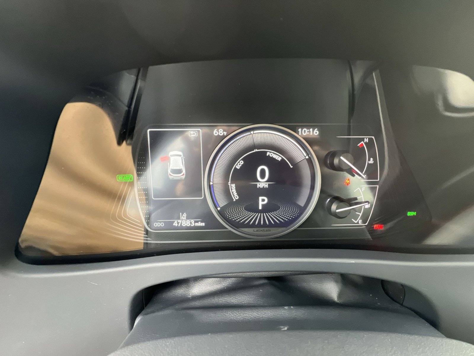 Used 2023 Lexus UX 250h FWD w/ Accessory Package (Z1) image 17