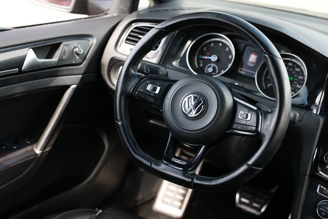 Used 2015 Volkswagen Golf R 4-Door AWD/4WD image 31