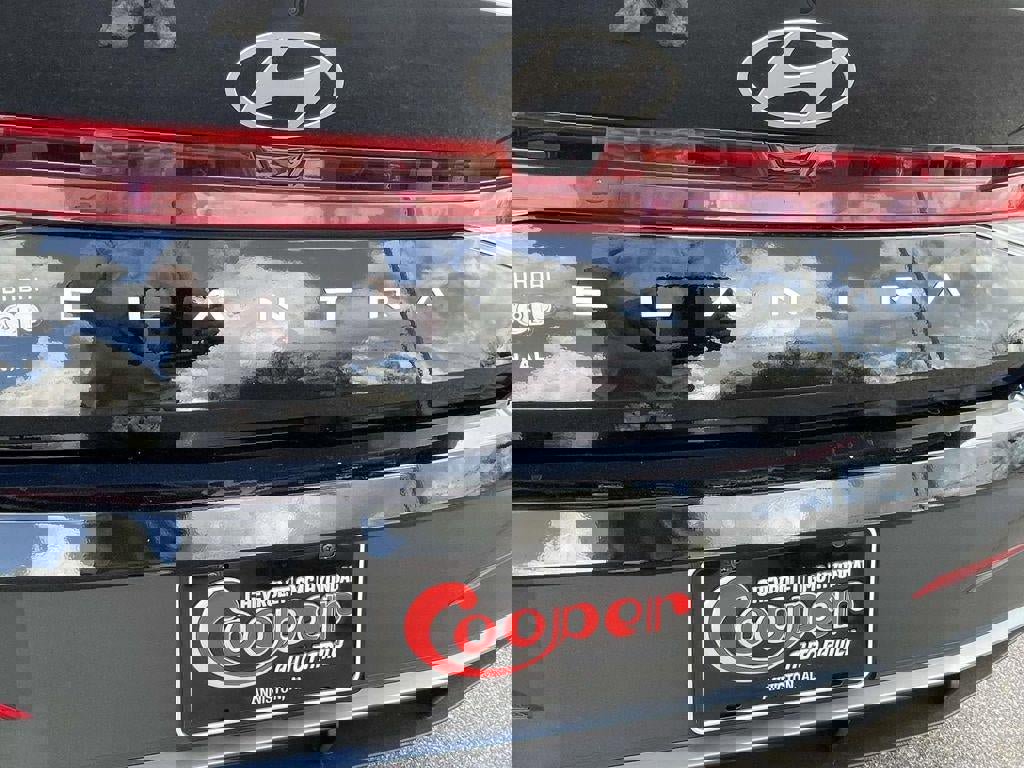 New 2026 Hyundai Elantra SE image 26