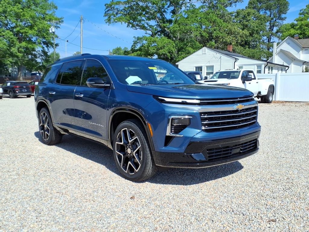 New 2026 Chevrolet Traverse High Country FWD video 1