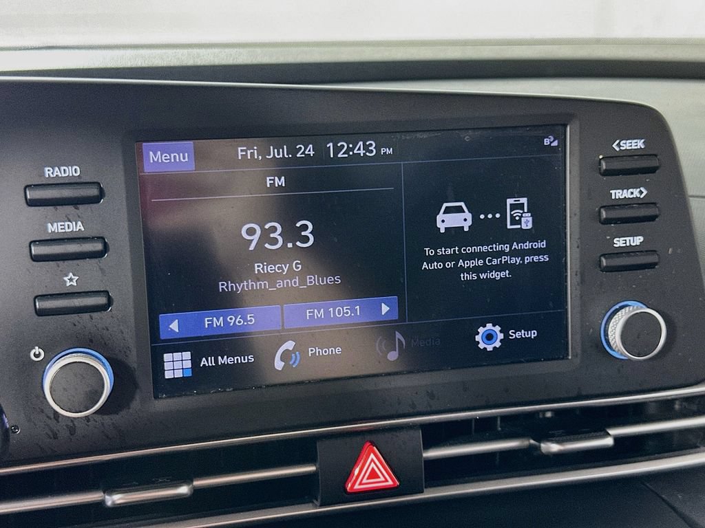 Used 2023 Hyundai Elantra SEL FWD image 23