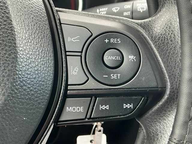 Used 2023 Toyota RAV4 LE FWD image 16