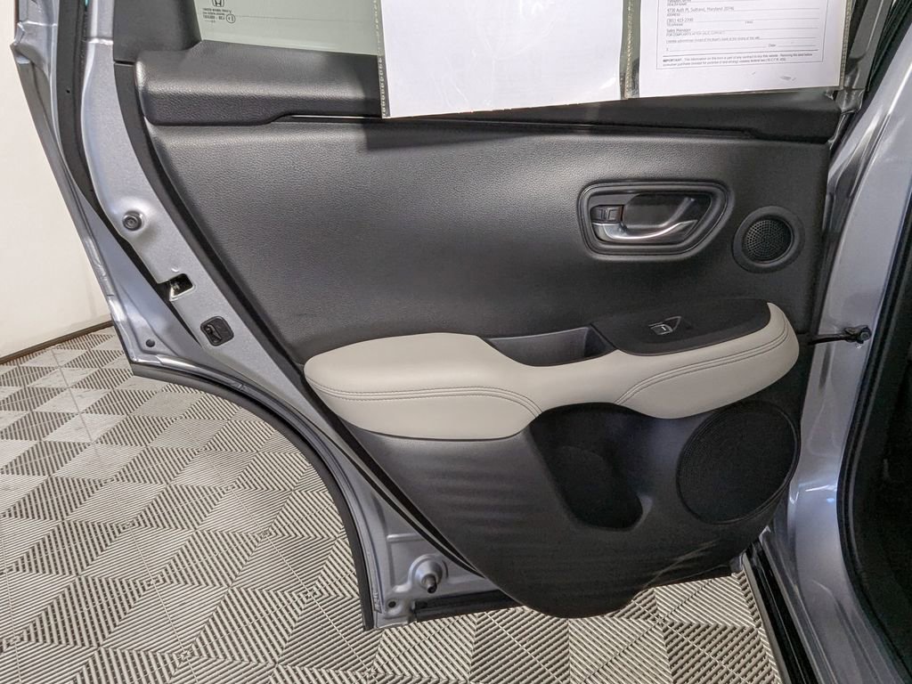 Used 2024 Honda HR-V EX-L image 42