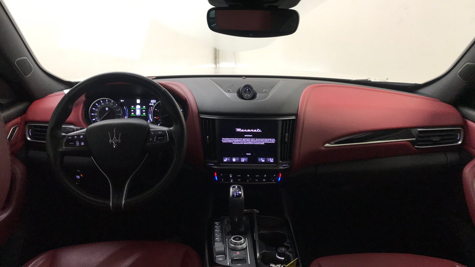 Used 2023 Maserati Levante GT AWD/4WD image 19