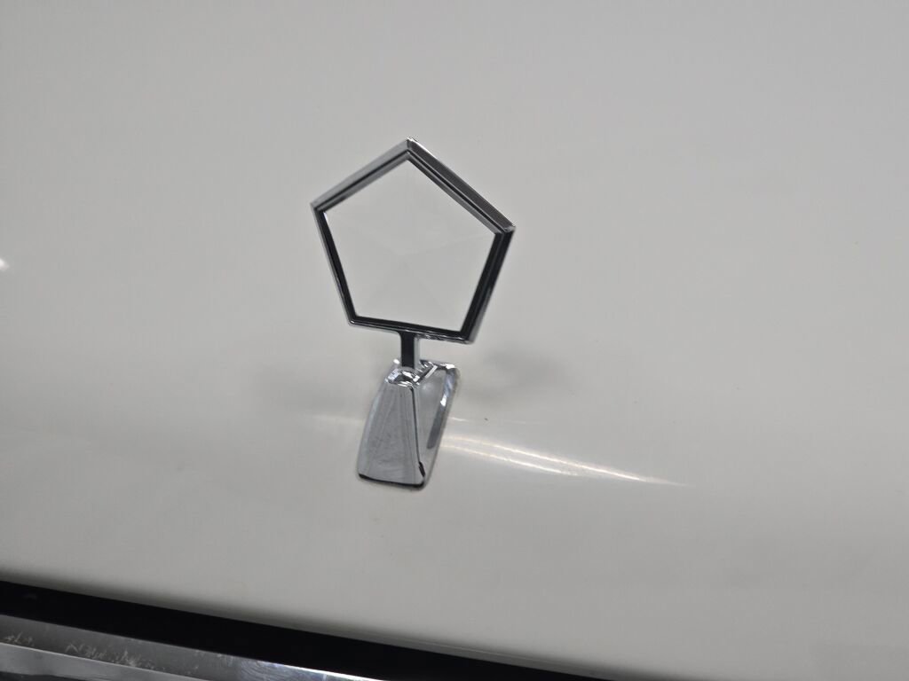 Used 1990 Dodge Grand Caravan LE image 30