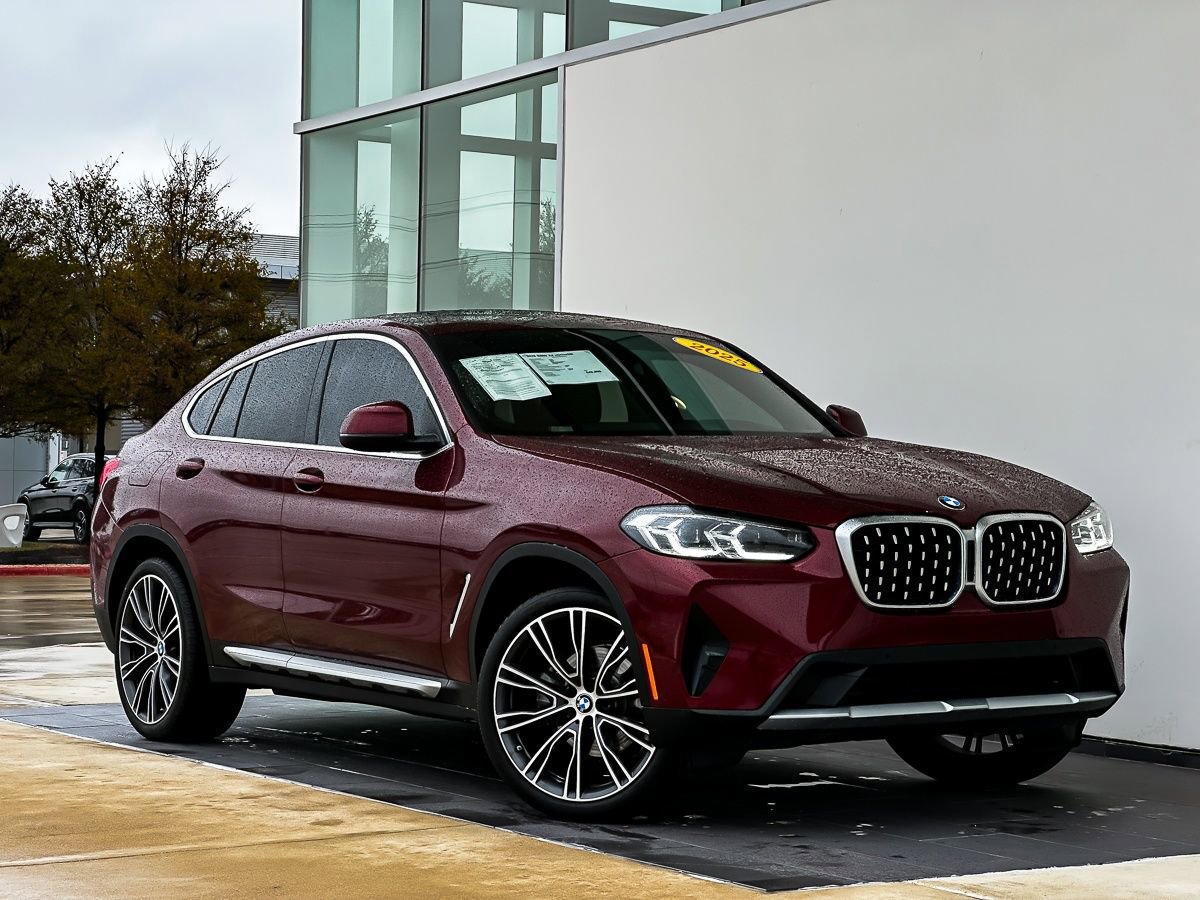 Certified 2025 BMW X4 xDrive30i w/ Premium Package