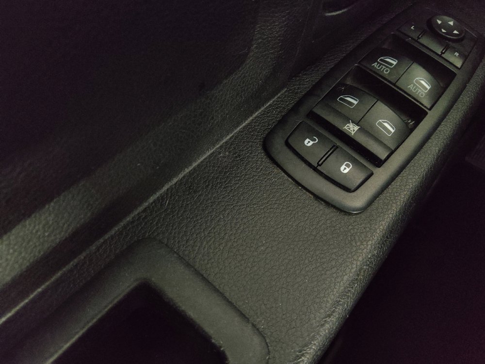 Used 2013 RAM 1500 Express AWD/4WD image 27