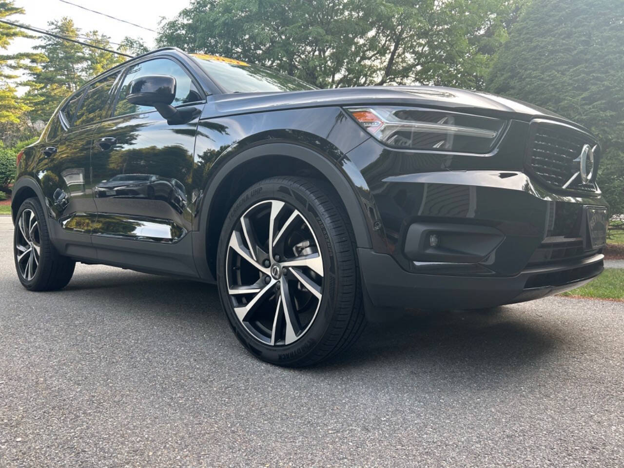 Used 2021 Volvo XC40 T5 R-Design w/ Advanced Package AWD/4WD image 14