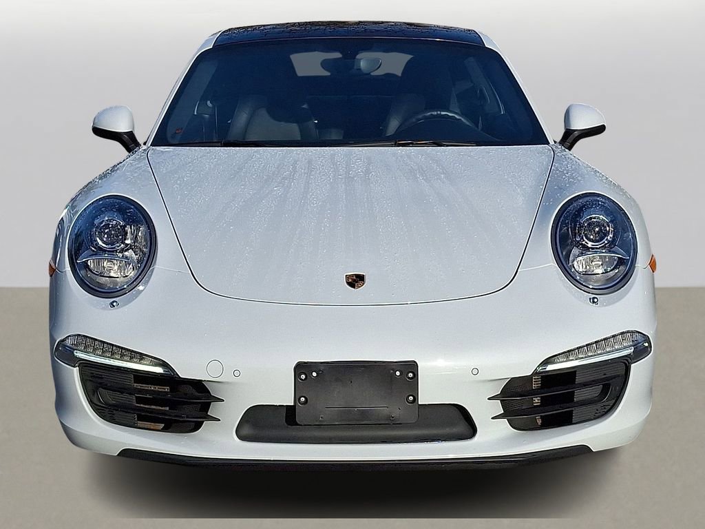 Used 2015 Porsche 911 Carrera 4 image 2
