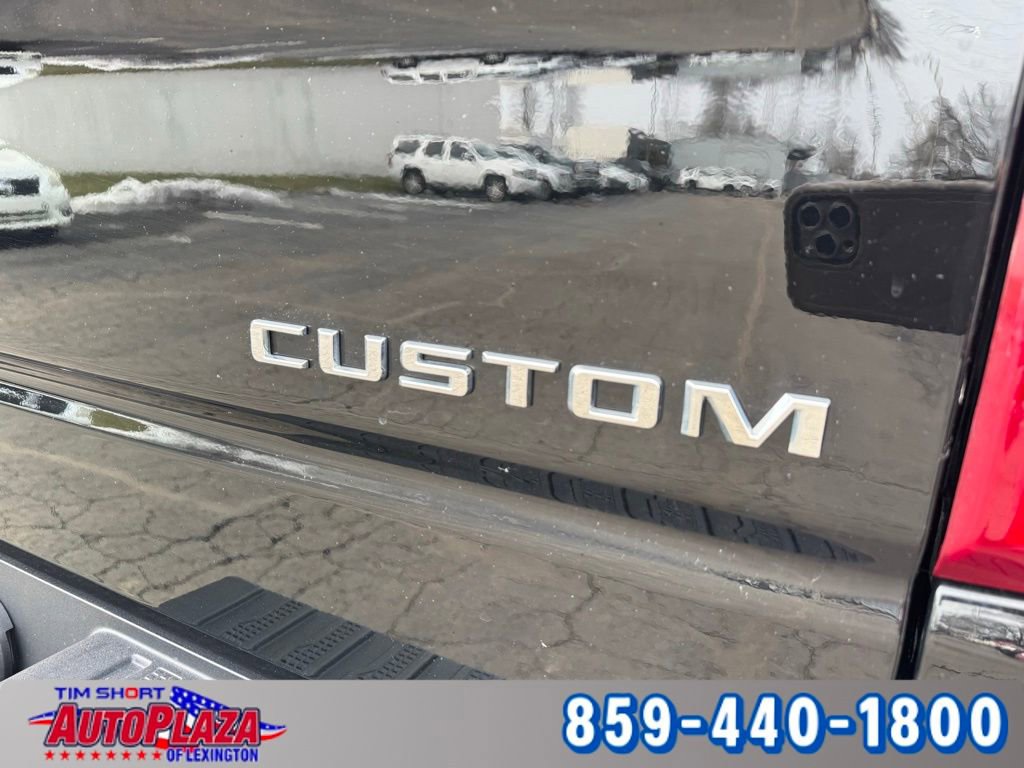 Used 2024 Chevrolet Silverado 1500 Custom image 11