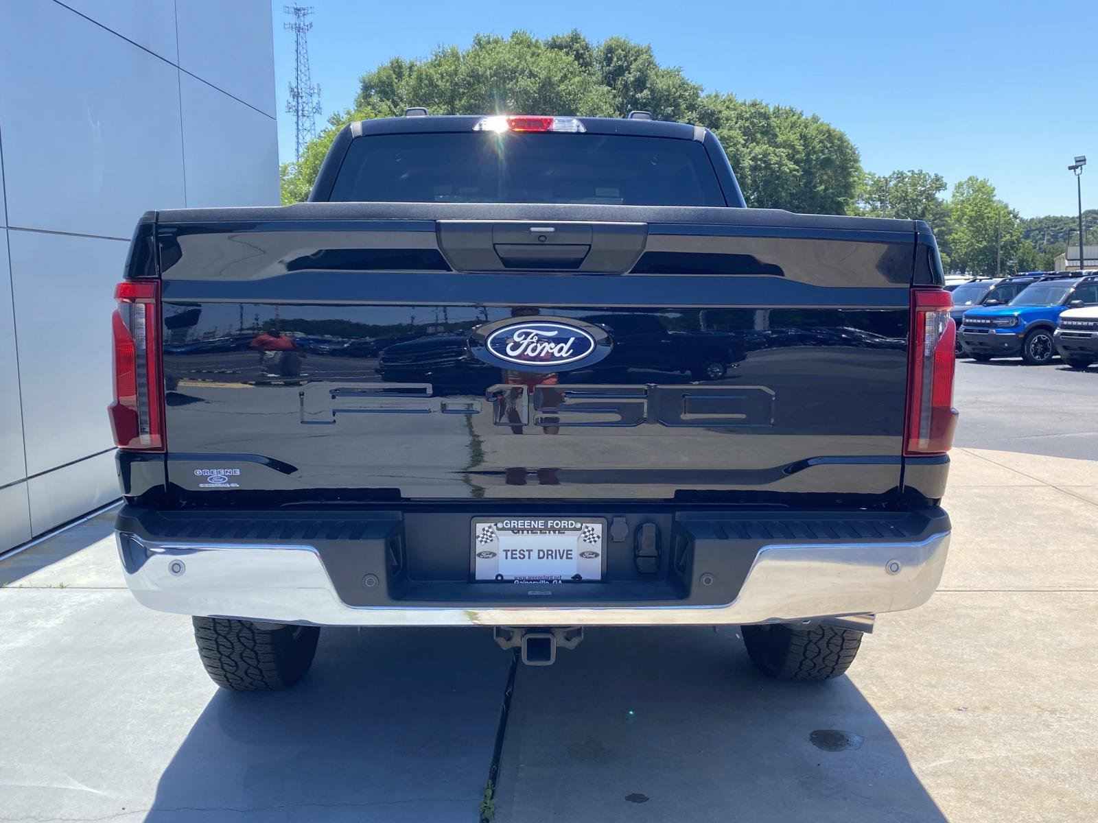 Used 2025 Ford F150 XLT w/ Equipment Group 301A Standard AWD/4WD image 5
