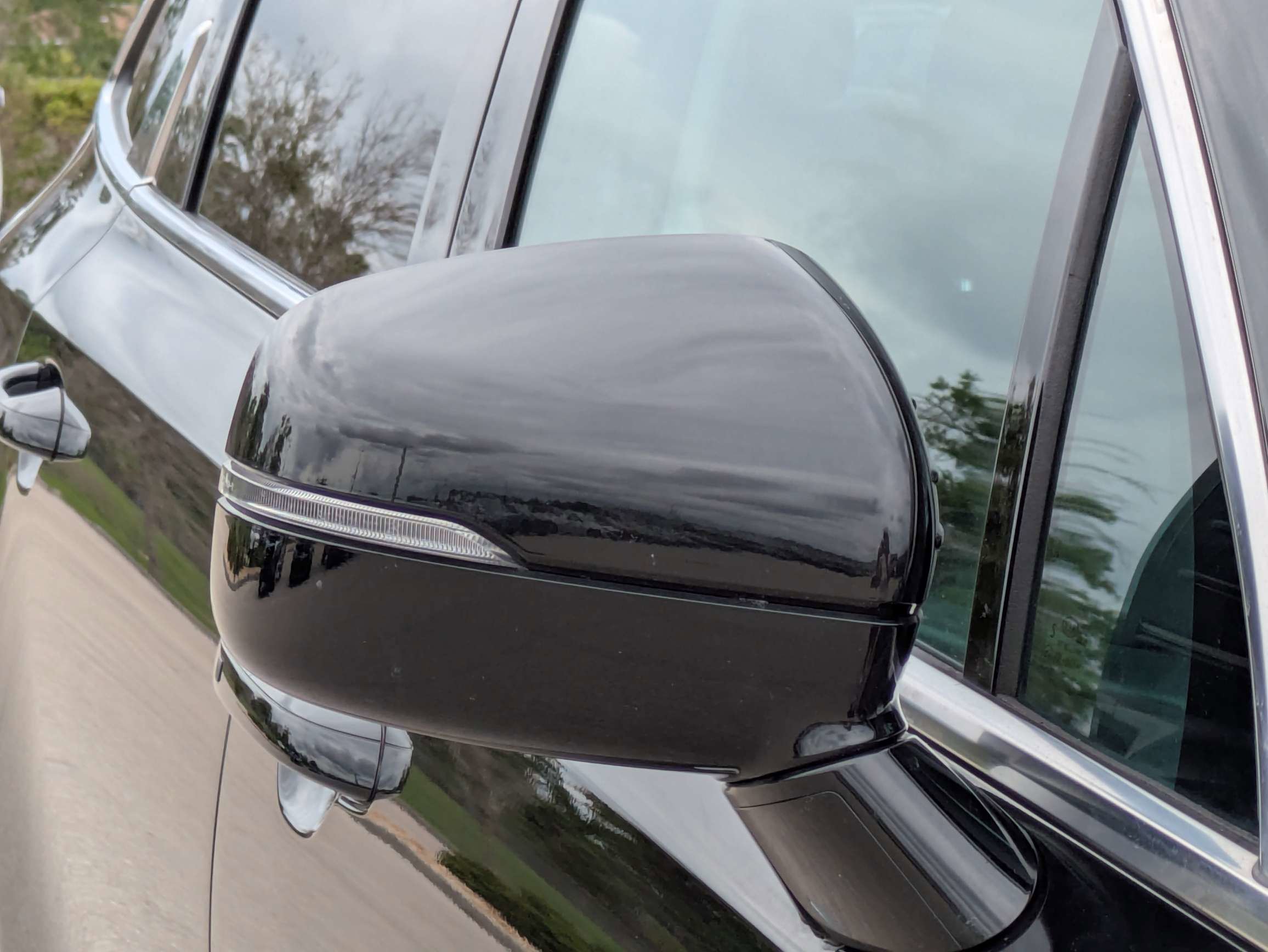 Certified 2022 Kia Sorento EX FWD image 12
