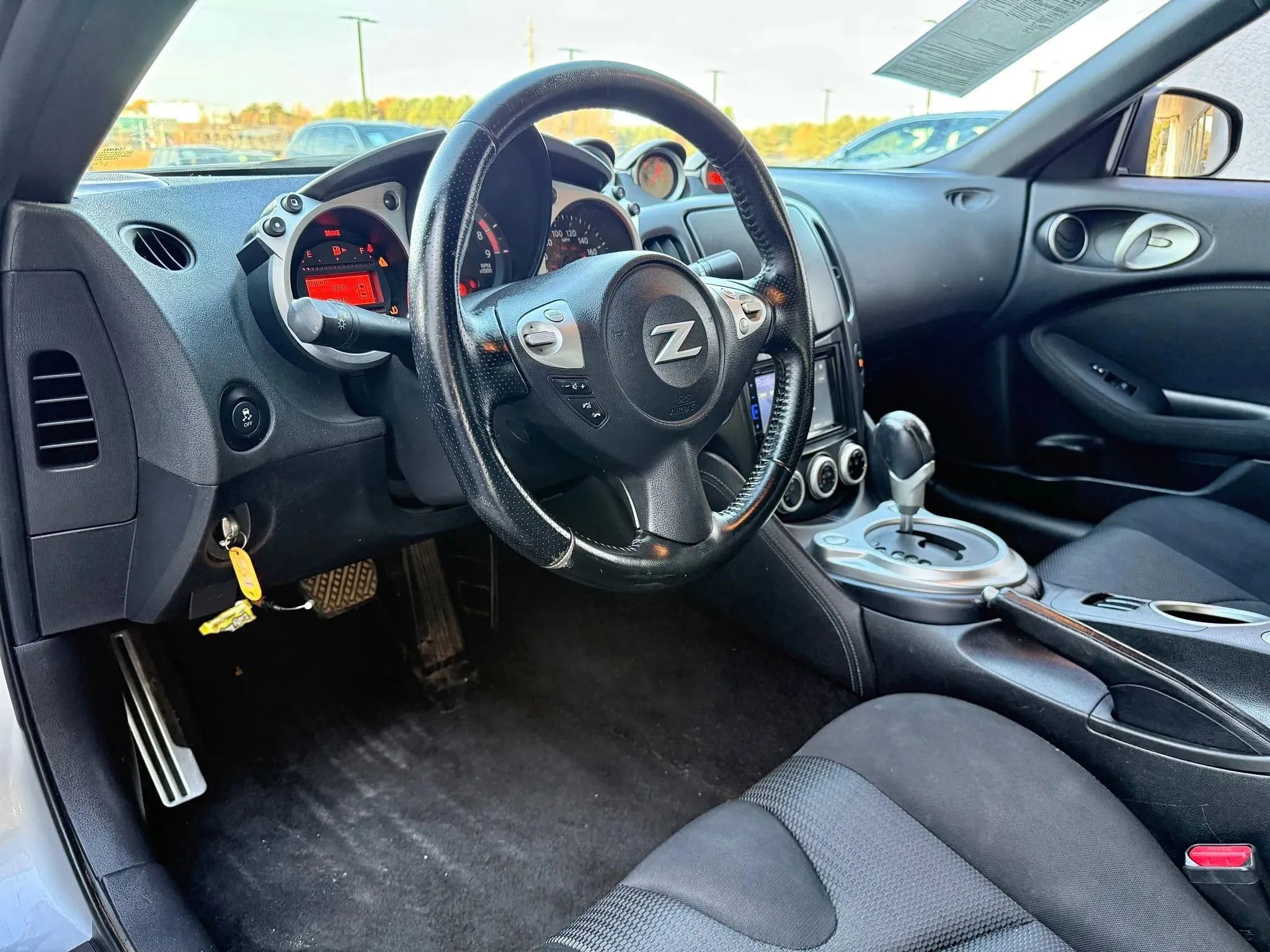 Used 2016 Nissan 370Z Coupe image 16